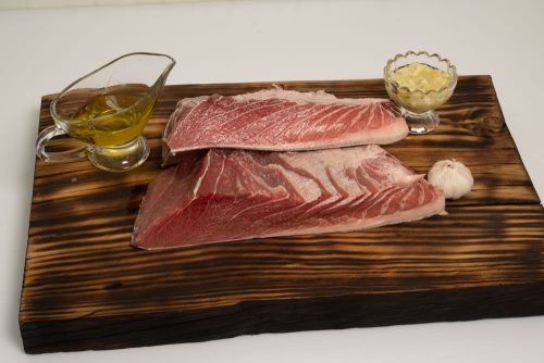 טורו טונה (כ 300 גרם)